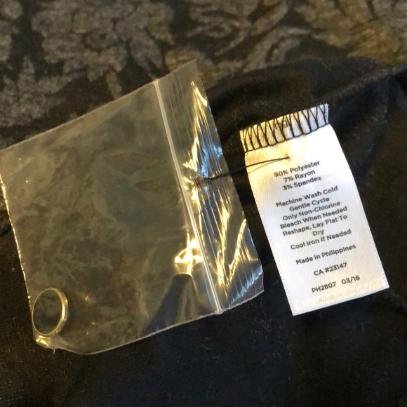 NWT Talbots floral design top | M - Picture 4 of 4